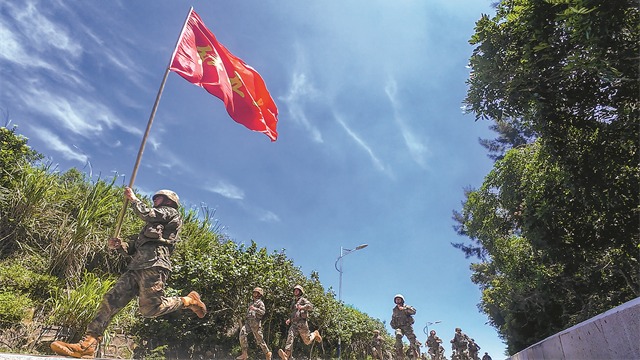 軍營觀察丨一支功勛連隊的“榮譽(yù)之戰(zhàn)”